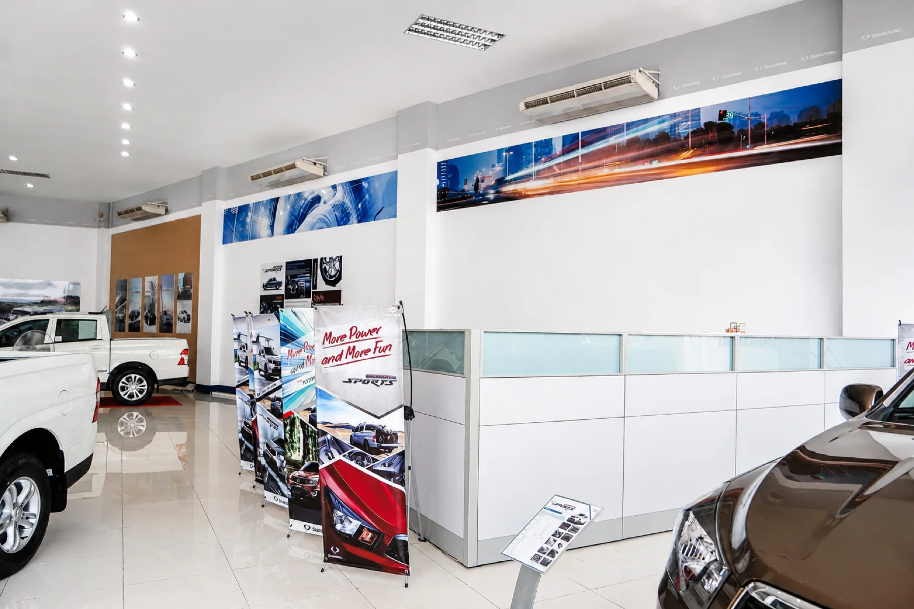 2026 AI-assisted retrospective reconstruction of the showroom communication wall